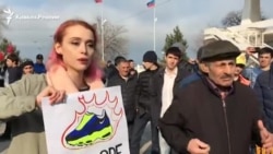 Антикоррупционный митинг в Махачкале завершился в отделе полиции Антикоррупционный митинг в Махачкале завершился в отделе полиции