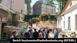 Акція протесту через будівельні роботи на території будинку Барбана, травень 2021 року