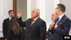 Бойко Борисов по време на церемонията по подписването на договора с „Райнметал“