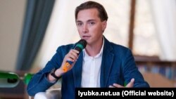 Письменник Андрій Любка