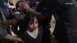 Десятки людей загинули від ймовірної хімічної атаки в Сирії (відео) Десятки людей загинули від ймовірної хімічної атаки в Сирії (відео)