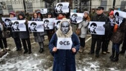 Ваша Свобода | Українські політв'язні: чи піде Путін на поступки? Ваша Свобода | Українські політв'язні: чи піде Путін на поступки?