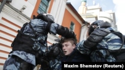 Задержание на акции в Москве 10 августа 2019 года