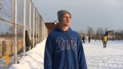 Старші і молодші патріоти Кобижчі не збираються покидати рідне село Старші і молодші патріоти Кобижчі не збираються покидати рідне село