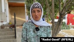 Гулсанам Абдураҳимова, сокини ноҳияи Ҷаббор Расулов