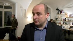 Подорож Мілоша Земана до Росії пов'язана із президентськими виборами - Ян Шир (відео) Подорож Мілоша Земана до Росії пов'язана із президентськими виборами - Ян Шир (відео)