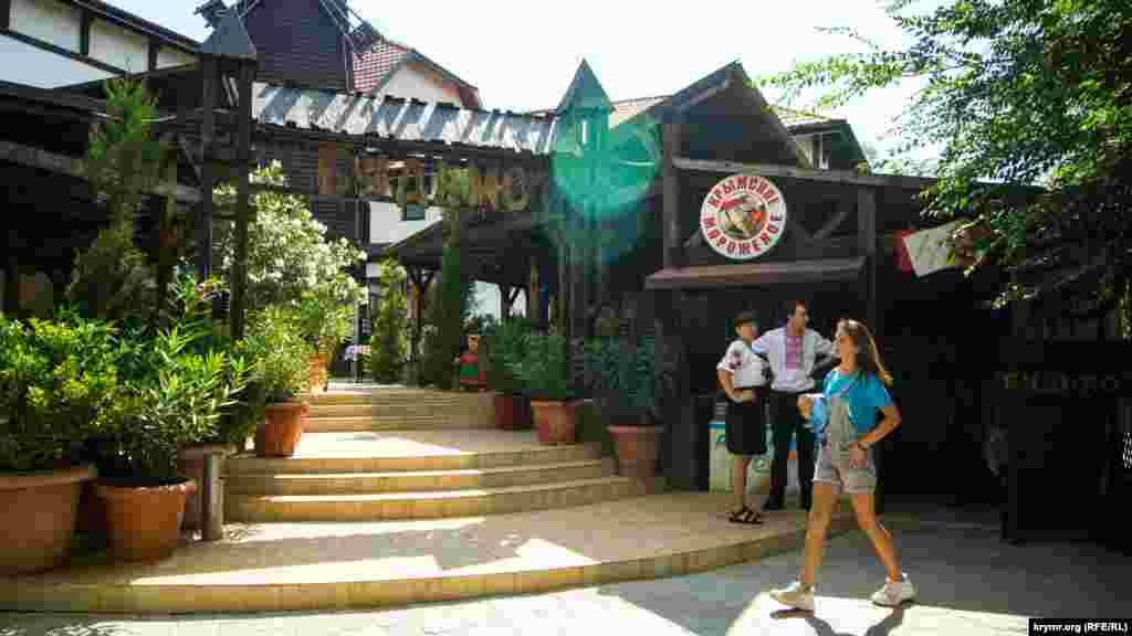 Крымский ресторан с призывным названием «Будьмо»