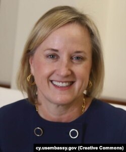 Джулі Девіс призначили тимчасовою повіреною у справах США в Україні