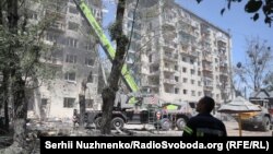 Розбір конструкцій продовжується, зазначив міністр