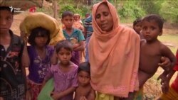 Десятки тисяч рохінджа стали біженцями через збройний конфлікт у М'янмі (відео) Десятки тисяч рохінджа стали біженцями через збройний конфлікт у М'янмі (відео)