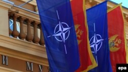 Zastave NATO-a i Crne Gore