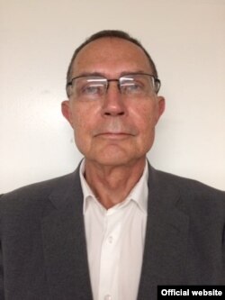 Денніс Кінг