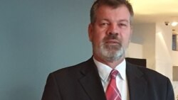 Država treba da obezbedi nadoknadu zaposlenima koji ne mogu da rade i koji su najugroženiji: Duško Vuković