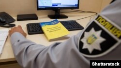 Після анексії Росією Криму часті обшуки не є рідкістю у помешканнях активістів, діячів Меджлісу і кримських татар