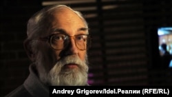 "Диалоги о реке" предпочли вести в темноте и в формате монологов