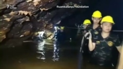 Йому не вистачило повітря. Загинув таїландський «морський котик», який рятував дітей в печері (відео) Йому не вистачило повітря. Загинув таїландський «морський котик», який рятував дітей в печері (відео)