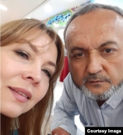 Бахром Хамроев с женой Зухрой