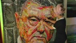 Українська художниця створила портрет Порошенка з цукеркових обгорток – відео Українська художниця створила портрет Порошенка з цукеркових обгорток – відео