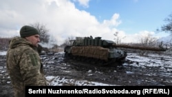 Танкісти 5-ї окремої важкої механізованої бригади ЗСУ на Leopard 1A5 на позиціях, Донецька область, лютий 2025 року