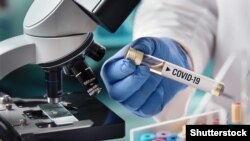 У ЦГЗУ нагадали, що в цей же день ВООЗ схвалила вакцину AstraZeneca для екстреного застосування