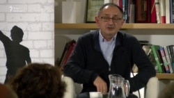 Морозов про Ксенію Собчак і її заяви щодо Криму (відео) Морозов про Ксенію Собчак і її заяви щодо Криму (відео)