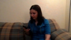 Марина Симонцева звонит матери в село Нижнеленинское Марина Симонцева звонит матери в село Нижнеленинское