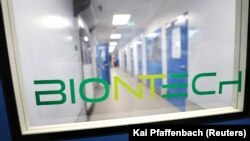 У липні можуть бути доступні перші результати для дітей віком від 5 до 12 років, у вересні – для дітей молодшого віку, заявив керівник ВioNTech