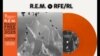 Пісня R.E.M. для Радіо Свобода на вініловому носії помаранчевого кольору