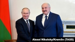 За 2021 рік це вже п’ята зустріч Путіна і Лукашенка (на фото – зустріч у липні)