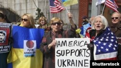 Акція протесту у США проти агресії Росії щодо України. Нью-Йорк, 2014 рік