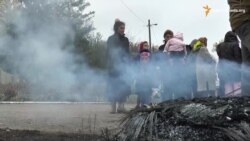Мешканці села Саливонки палять шини на знак незгоди з результатами виборів Мешканці села Саливонки палять шини на знак незгоди з результатами виборів
