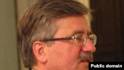 Виконувач обов’язків глави держави, спікер парламенту Польщі Броніслав Коморовський