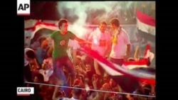 Прихильники Мурсі продовжуть сидячі протести Прихильники Мурсі продовжуть сидячі протести