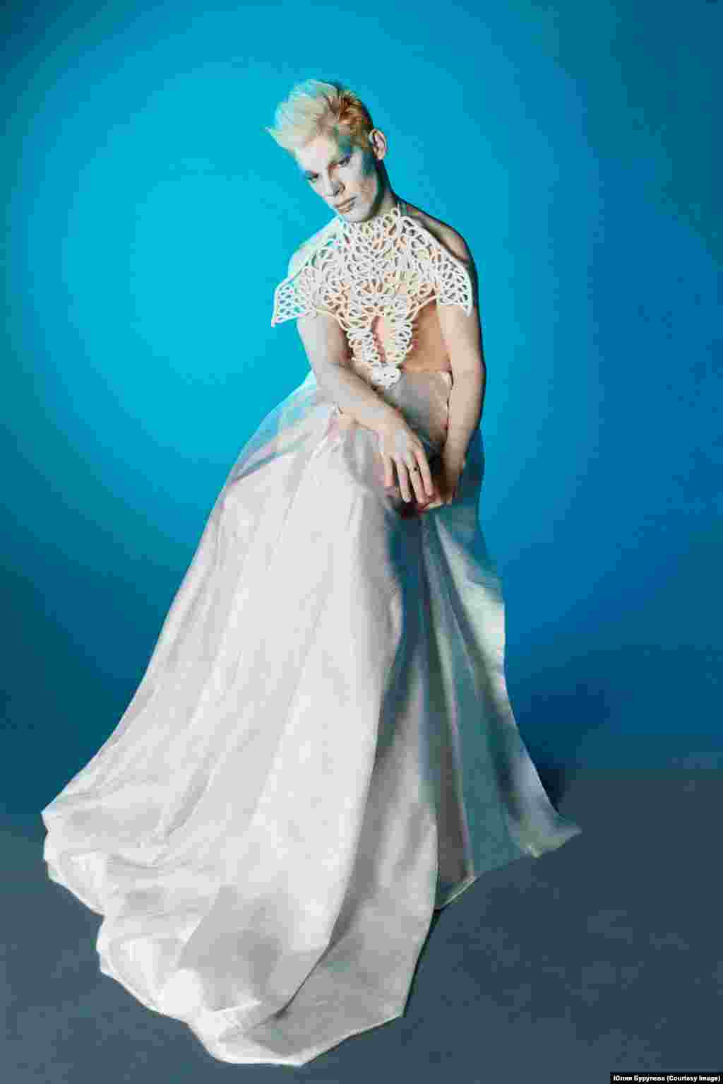 Владимир Ахапкин: «Меня признали моделью с физическими ограничениями одним из первых. Я снимался для немецкого телеканала RTL. Признан самой популярной моделью рунета по версии модной премии Moscow Fashion Day».