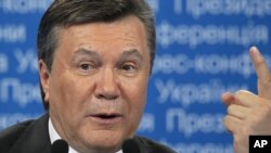 Віктор Янукович під час прес-конференції