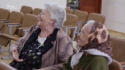 Як волонтери допомагають літнім людям відчути себе молодими – відео Як волонтери допомагають літнім людям відчути себе молодими – відео