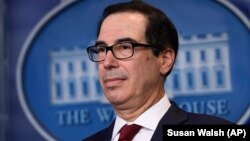 «Наші санкційні програми триватимуть доти, поки Іран не припинить підтримку терористичної діяльності і не зупинить свою ядерну програму», – йдеться у заяві міністра фінансів США Стівена Мнучіна