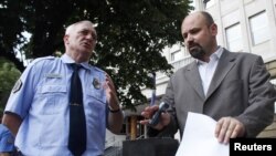 Bruno Vekarić ispred Specijalnog suda u Beogradu nakon hapšenja Ratka Mladića, 26. maj 2011.