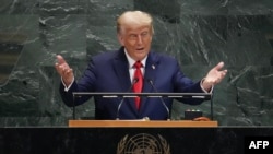 Президент США Дональд Трамп выступает на Генеральной Ассамблее Организации Объединенных Наций в штаб-квартире ООН в Нью-Йорке. 23 сентября 2025 года