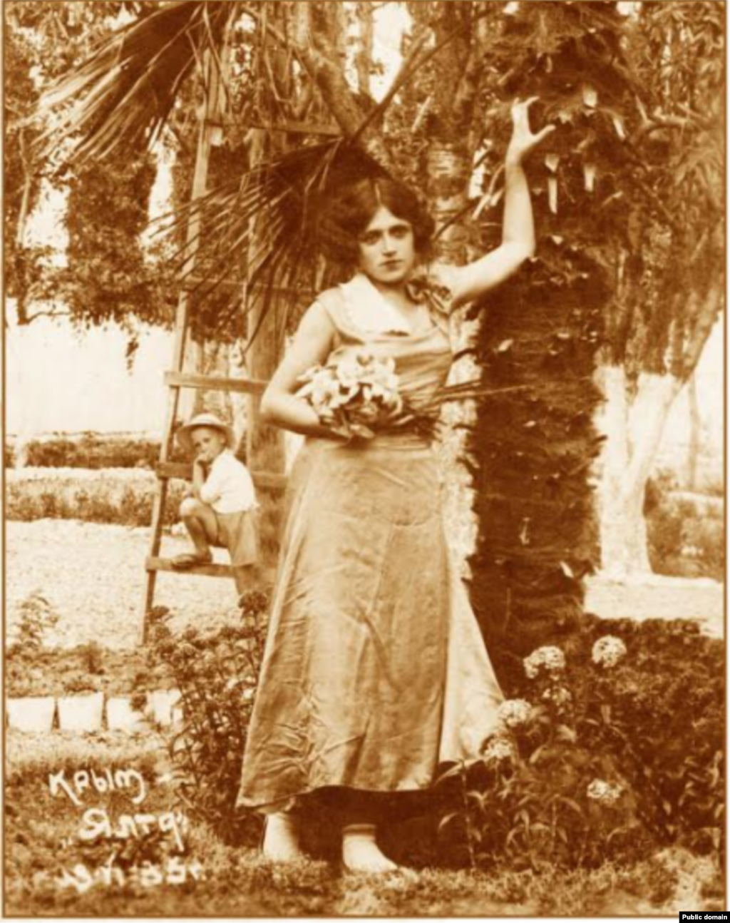 В марте 1956 года дело в отношении певицы прекратили из-за отсутствия состава преступления. В 1957 году Сабрие стала солисткой ансмбля «Хайтарма» и продолжала записывать песни на крымскотатарском. Сабрие Эреджепова умерла в 1977 году в Ташкенте, так и не вернувшись в Крым. Больше об истории жизни Сабрие – на сайте