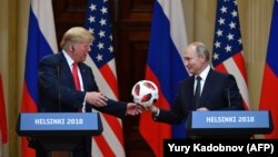 Президенти США і Росії Дональд Трамп і Володимир Путін на зустрічі в Гельсінкі, Фінляндія, 16 липня 2018 року