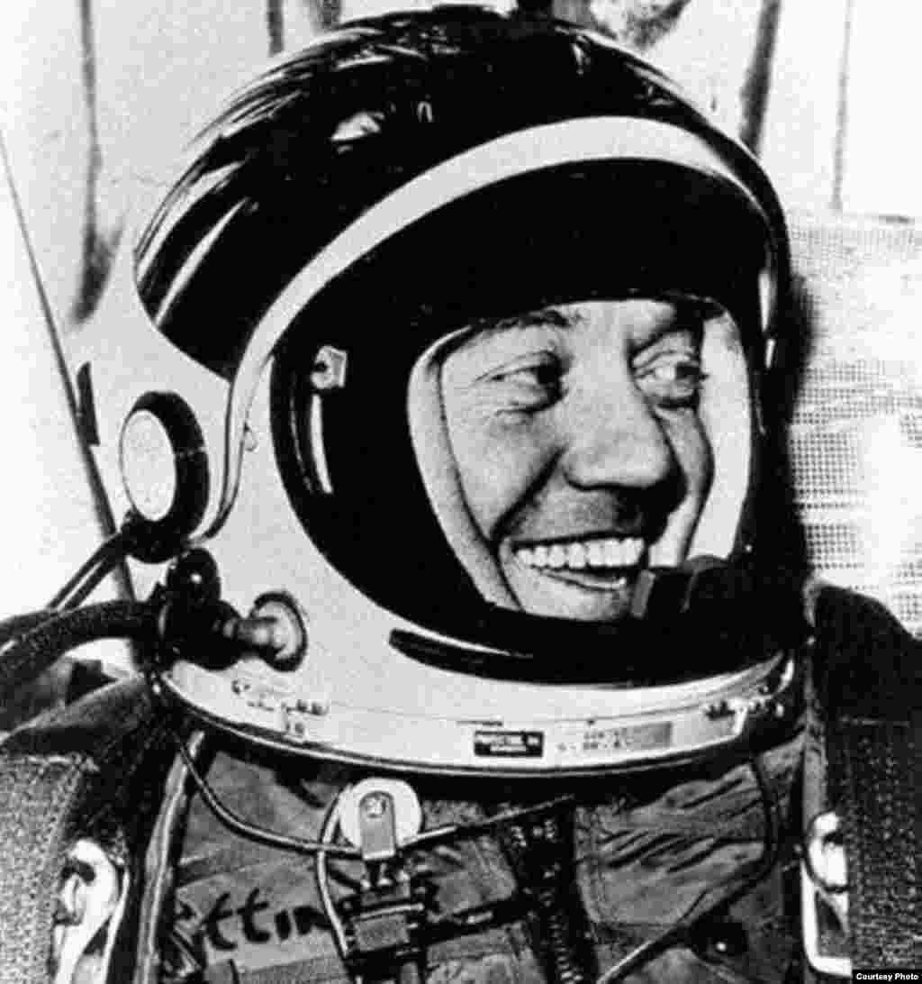 Baumgartner's jump broke the previous record held by U.S. Colonel Joseph Kittinger.