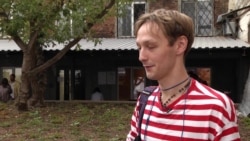 Дмитрий Лимбос о пьесе Александра Железцова "На ладони". Читка отрывков Дмитрий Лимбос о пьесе Александра Железцова "На ладони". Читка отрывков