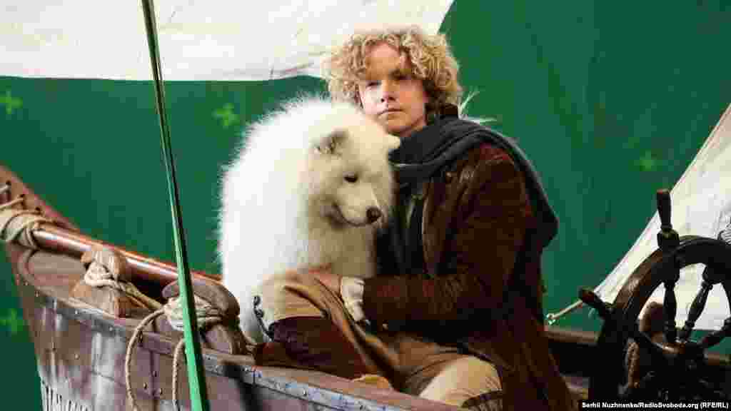 Георгій Ярмоленко в ролі Северина і собака актор Падишах 