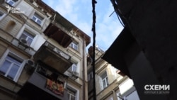 Місцева мешканка пояснює, що «всі ремонтні роботи, що потрібні, необхідно проводити власними коштами»