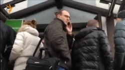 Клиенты Инвестбанка ждут информации о судьбе их денег Клиенты Инвестбанка ждут информации о судьбе их денег