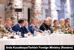 Українська делегація на чолі з міністром оборони України Рустемом Умєровим взяла участь у зустрічі з російською делегацією (на фото немає) у Стамбулі, Туреччина, 16 травня 2025 року