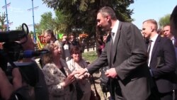 «Ревізор»: Кличко проінспектував оновлений до «Євробачення» Лівобережний масив (відео) «Ревізор»: Кличко проінспектував оновлений до «Євробачення» Лівобережний масив (відео)