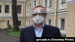 Губернатор Петербурга Александр Беглов в роддоме №6 Петербурга