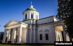 Всіхсвятська церква або Храм Всіх святих у Ніжині